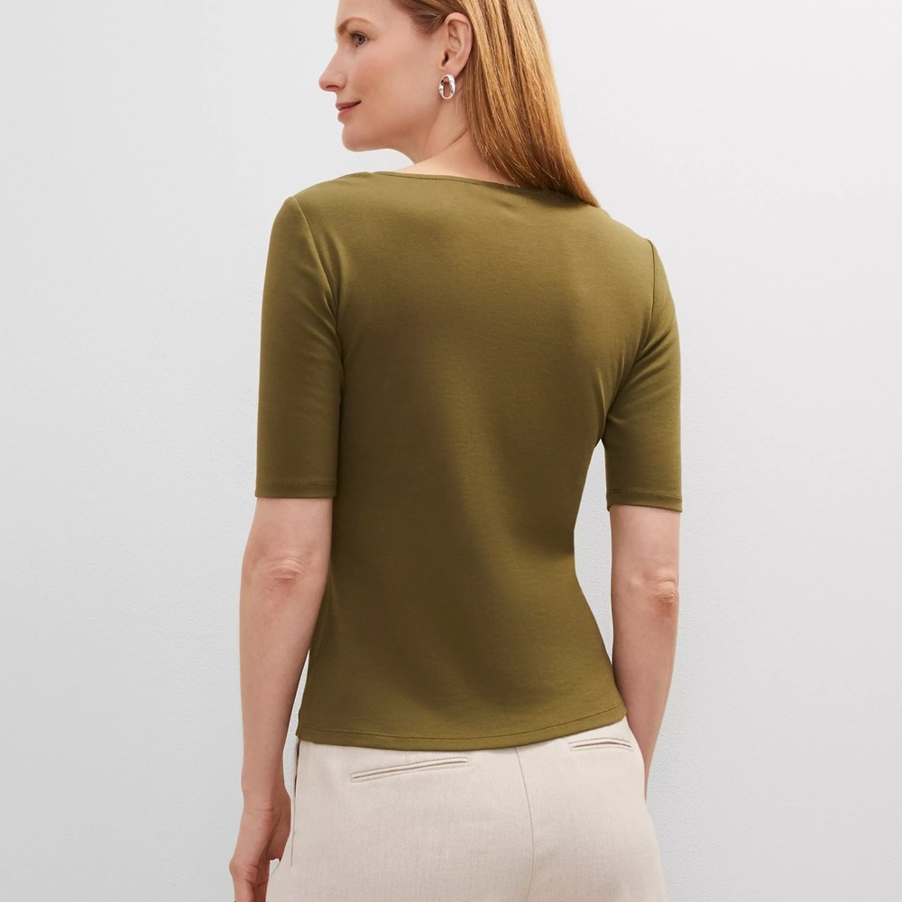 NWT Ann Taylor Wide V-Neck Top - Picture 2 of 2